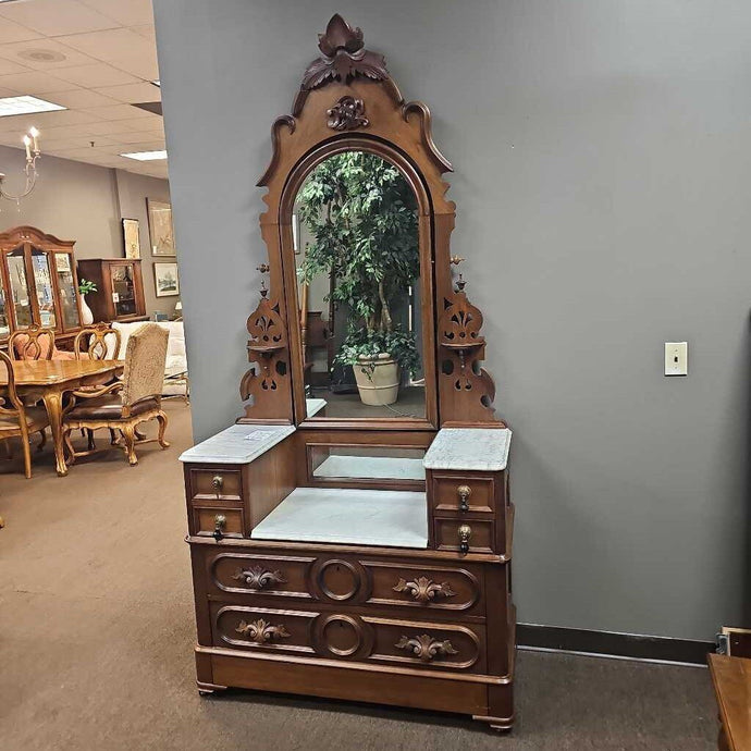 6 Drawer Dresser w/Mirror And Marble Top