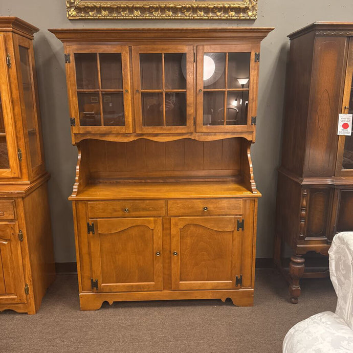 Ethan Allen Hard Rock Maple Hutch