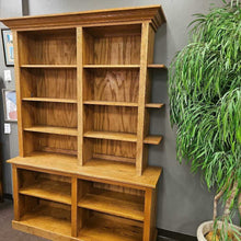 Load image into Gallery viewer, Oak 2 piece Bookcase