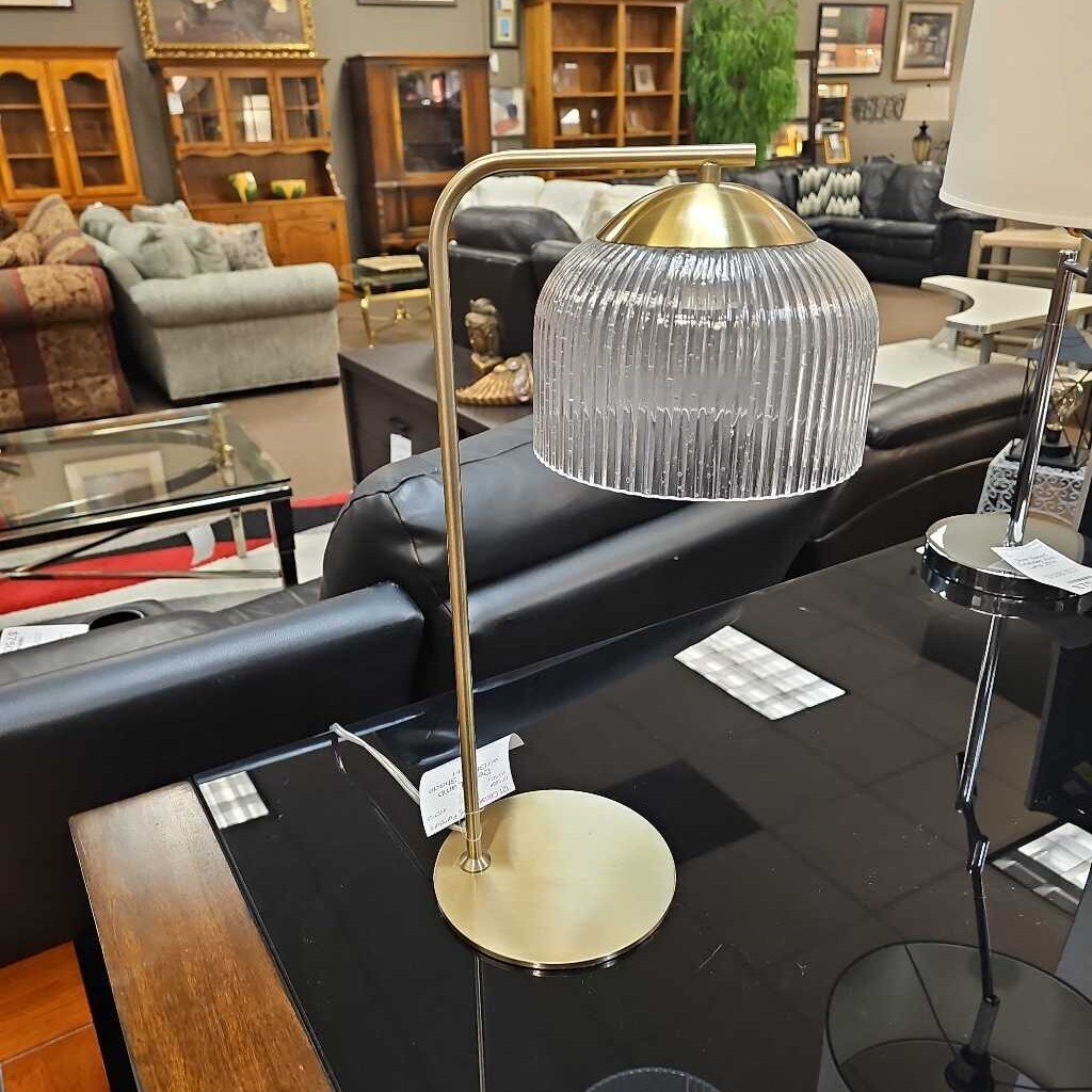 Desk Lamp w/Glass Shade