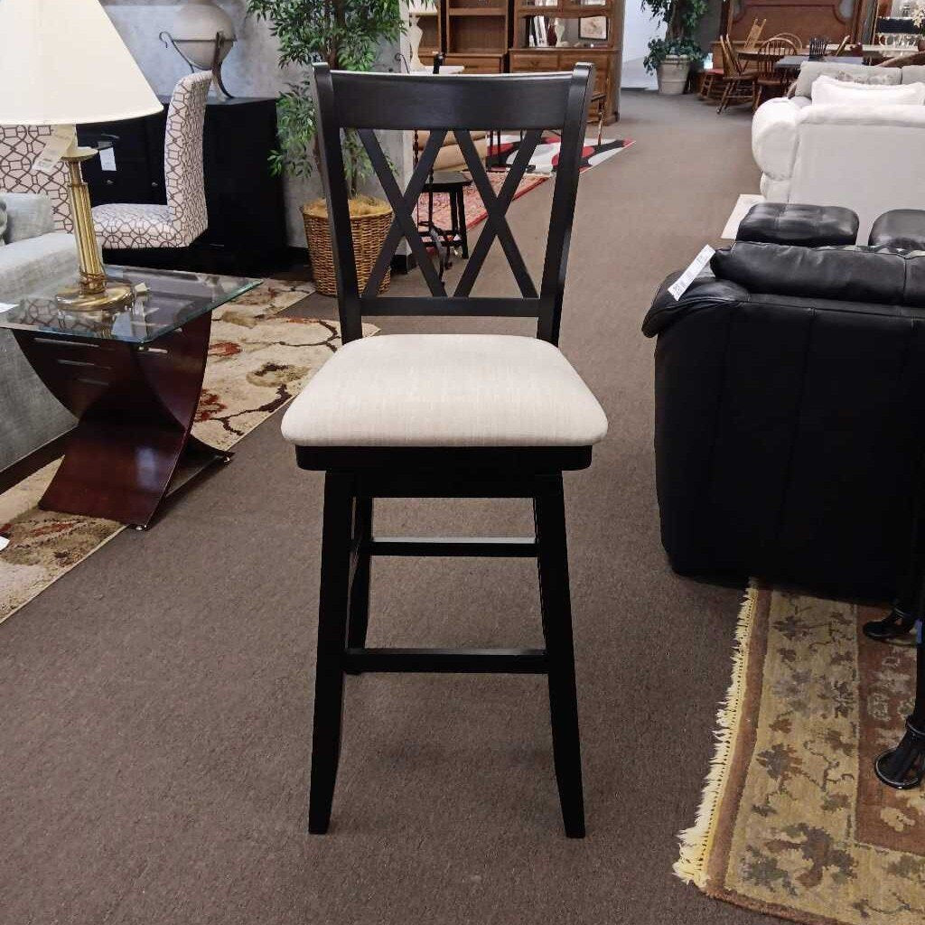 Black Bar Stool w/Beige Seat