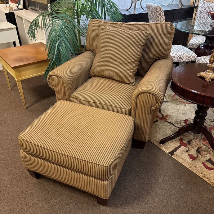 Stripped Cushion Chair w/ Ottoman