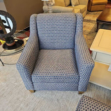Load image into Gallery viewer, Flexsteel Blue Print Arm Chair