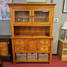 Load image into Gallery viewer, Lane Oak Hutch w/3 Doors/4 Drawers/3 Baskets