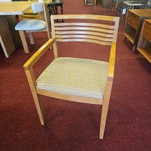 Load image into Gallery viewer, Knoll "Ricchio" Arm Chair