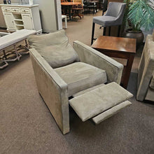Load image into Gallery viewer, AU Recliner