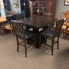 Load image into Gallery viewer, Bistro Table w/ 4 Chairs