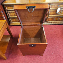 Load image into Gallery viewer, Wood Storage Box