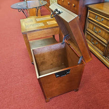 Load image into Gallery viewer, Wood Storage Box