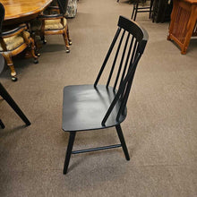 Load image into Gallery viewer, Round Dining Table w/4 Chairs