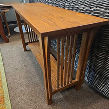 Load image into Gallery viewer, Mission Style Oak Sofa Table