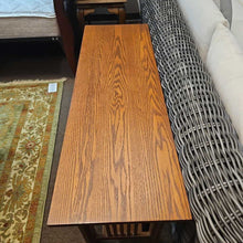Load image into Gallery viewer, Mission Style Oak Sofa Table