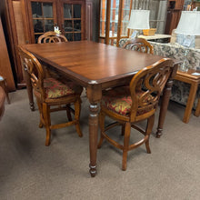 Load image into Gallery viewer, Table w/ 4 Swivel Chairs and 1 Leaf