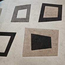 Load image into Gallery viewer, Parisian Weavers Hollywood Patterned Ivory Area Rug