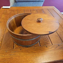 Load image into Gallery viewer, Wood Round Box w/Lid