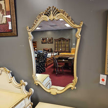 Load image into Gallery viewer, Karges Louis XV Style King Bedroom Set