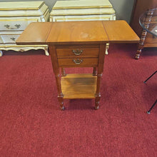 Load image into Gallery viewer, Square Drop Leaf End Table