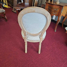 Load image into Gallery viewer, Set of 4 French Country Dining Chairs