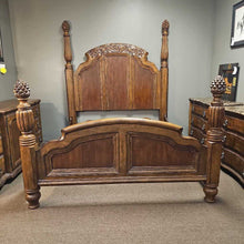 Load image into Gallery viewer, Bernhardt 4 Poster King Bed