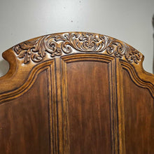 Load image into Gallery viewer, Bernhardt 4 Poster King Bed