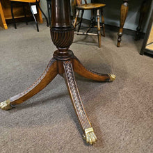 Load image into Gallery viewer, Vintage Round Table w/Glass on Top