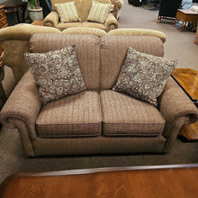 Load image into Gallery viewer, Flexsteel Brown Love Seat w/Pillows