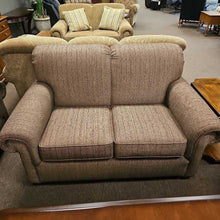 Load image into Gallery viewer, Flexsteel Brown Love Seat w/Pillows