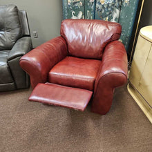 Load image into Gallery viewer, Leather Recliner