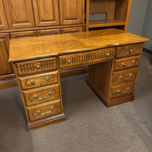Load image into Gallery viewer, 7 Drawer Desk