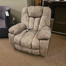 Load image into Gallery viewer, Power Recliner Lift Chair w/Massage &amp; Heat