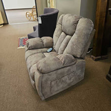 Load image into Gallery viewer, Power Recliner Lift Chair w/Massage &amp; Heat