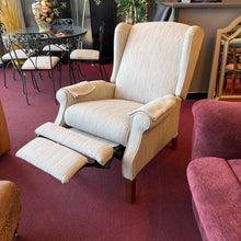 Load image into Gallery viewer, Lazy Boy Manual Recliner