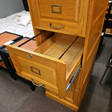 Load image into Gallery viewer, Oak 4 Drawer File Cabinet