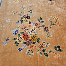 Load image into Gallery viewer, Chinese Wool &amp; Silk Deco Hand-Knotted Rug