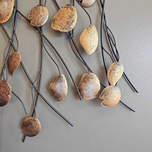 Load image into Gallery viewer, Wire Leaf Art