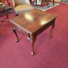 Load image into Gallery viewer, Queen Ann One Drawer End Table