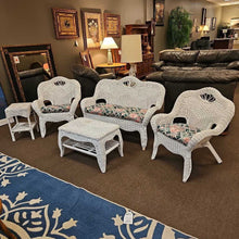 Load image into Gallery viewer, Five Piece Wicker Set