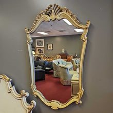 Load image into Gallery viewer, Karges Louis XV Style Wall Mirror