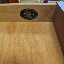 Load image into Gallery viewer, Karges Louis XV Style 8 Drawer Dresser
