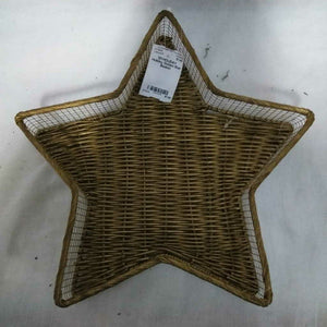 Holiday Golden Star Basket