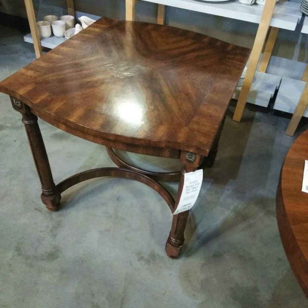 Gordon's Baroque Style Side Table in Dark Wood