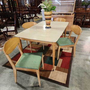 MCM Dining Table w/4 Chairs & 1 Leaf