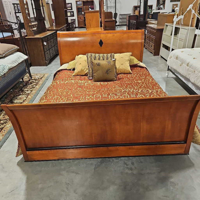 National Mt. Airy Queen Bed